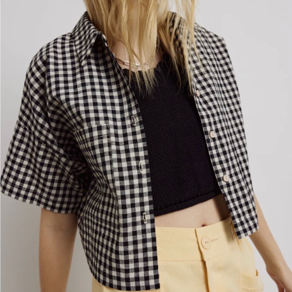 Eve Gravel Black and White Checkered Crop Top